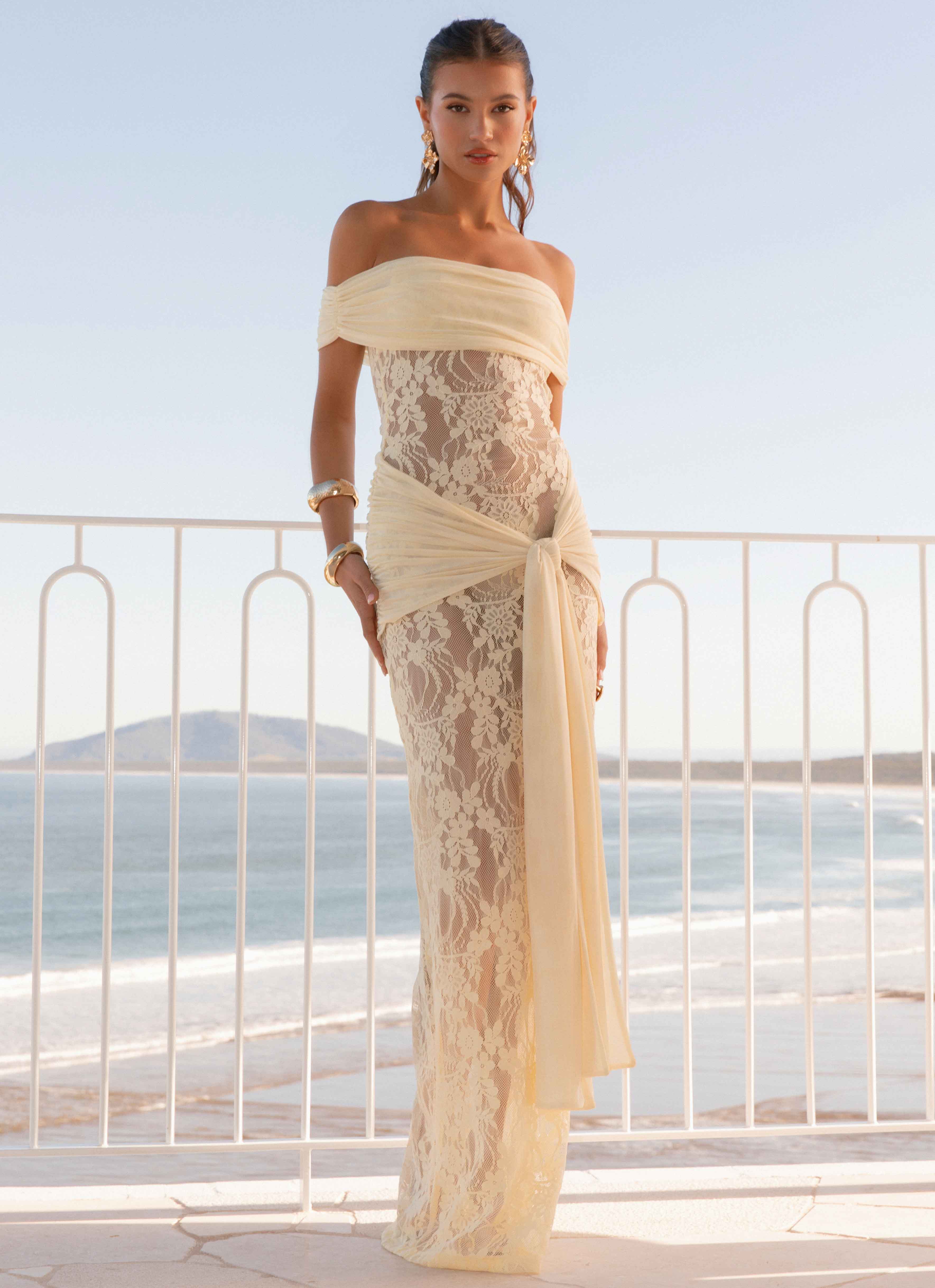 Gracie Twist Maxi Dress - Yellow