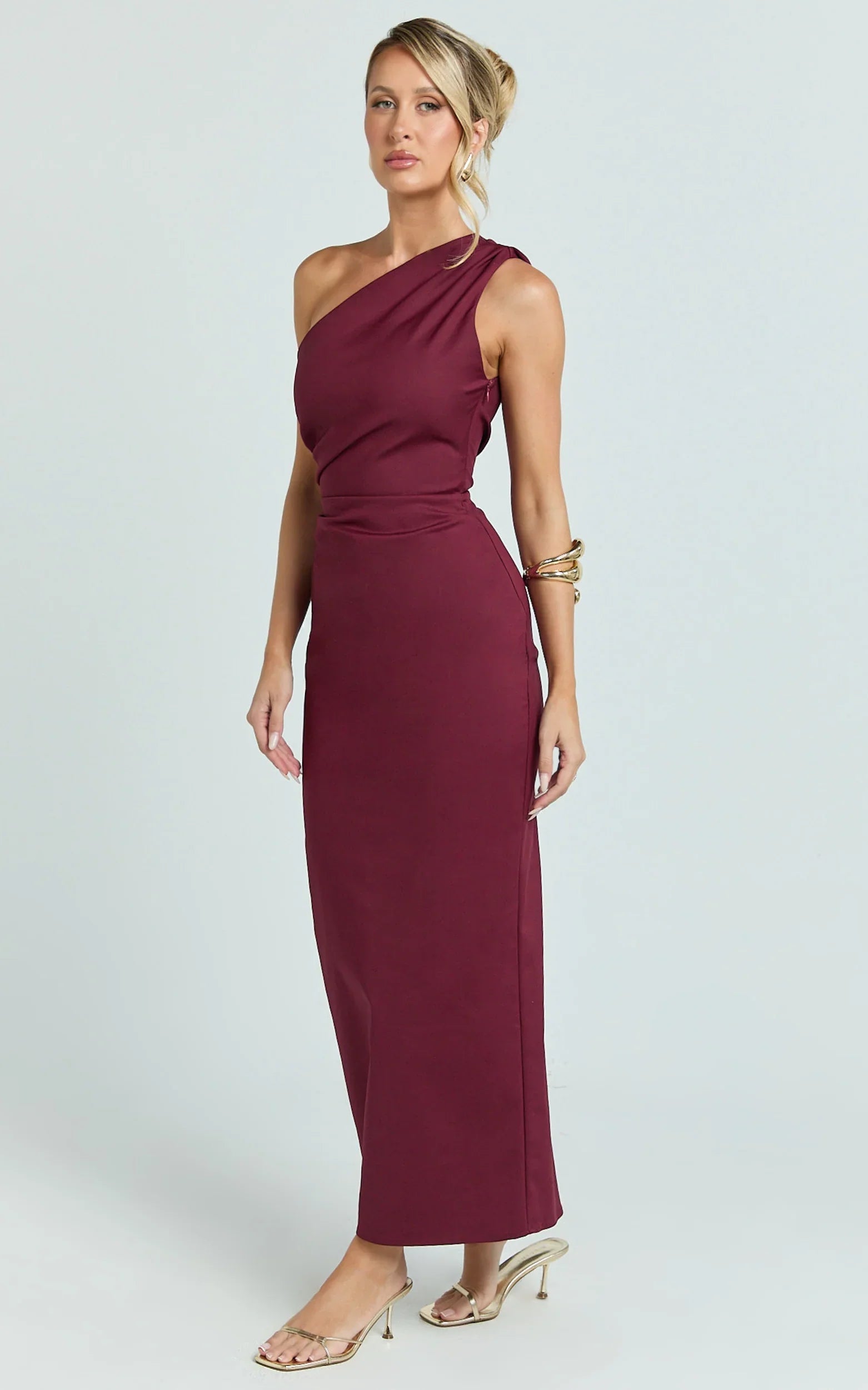 Karlie Midi Dress - One Shoulder Fitted Dress in Wine